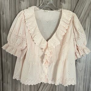 Eyelet Top 🎀